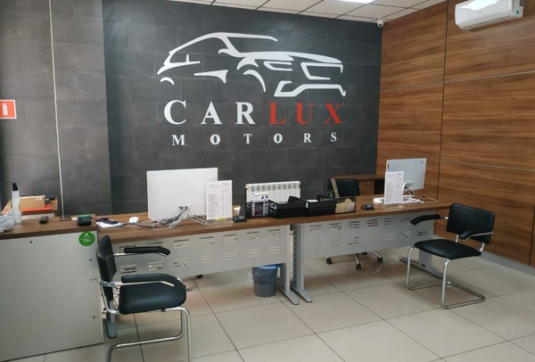 Оформление интерьера с помощью плоттерной резки самоклеющейся плёнки